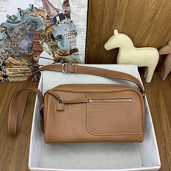 Hermès Nouveau On Boby Bag HM8010 Size 29cm