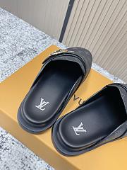 Louis Vuitton Monogram Clogs LV3102 - 6