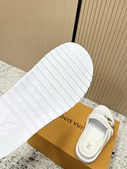 Louis Vuitton Monogram Clogs LV3103 - 5