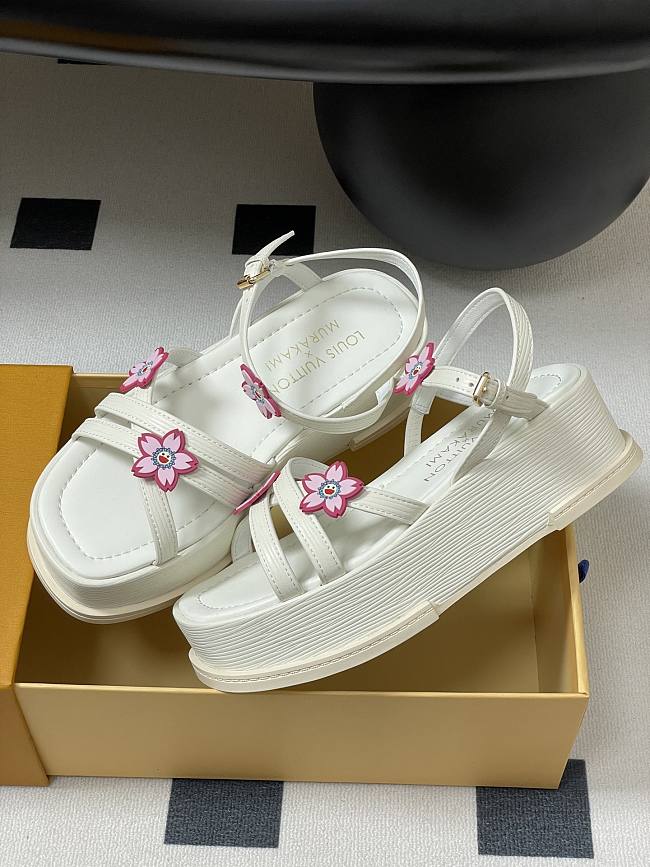 Louis Vuitton Sandals LV3215 - 1