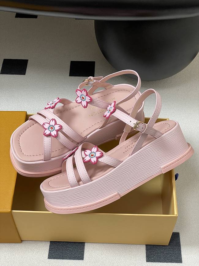 Louis Vuitton Sandals LV3216 - 1