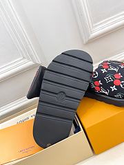Louis Vuitton Slides LV3023 - 2