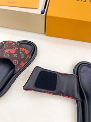 Louis Vuitton Slides LV3025 - 2