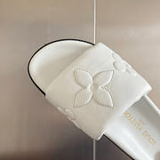 Louis Vuitton Slides LV3213 - 6