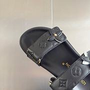 Louis Vuitton Slides LV3216 - 5