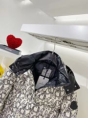 Moncler Down Jacket Code AC440 - 5