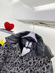 Moncler Down Jacket Code AC441 - 5