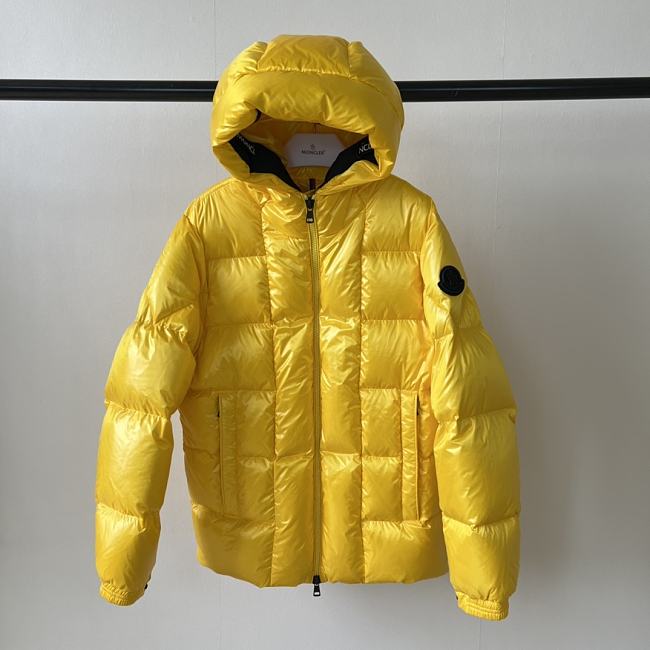 Moncler Knockoff Down Jacket Code AC347 - 1