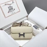 Hermès Underarm Messenger Bag HM2307 Size 26x16x6cm - 4