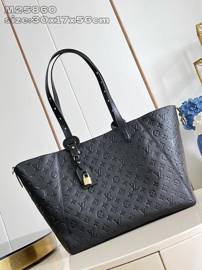 Louis Vuitton M25861 Tote Bag 30×17×56cm - 1