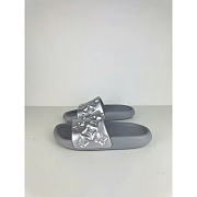 Louis Vuitton Waterfront Mule Silver 1AAR7X - 3