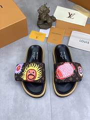 Louis Vuitton x YK Pool Pillow Flat Comfort Mule 1ABD8T - 6