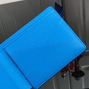 LV MULTIPLE WALLET M70895LC Size 11x9x2cm - 2