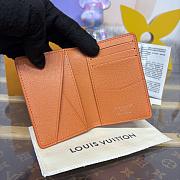 Louis Vuitton Wallet LVP380 Size 7.5x1x11cm - 3