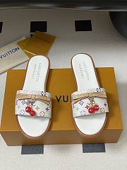 Louis Vuitton Women's Slides LV3114 - 1
