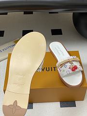 Louis Vuitton Women's Slides LV3114 - 5