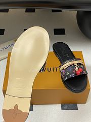 Louis Vuitton Women's Slides LV3115 - 3