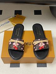 Louis Vuitton Women's Slides LV3117 - 4