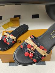 Louis Vuitton Women's Slides LV4115 - 6