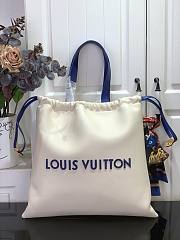 LV Dust Bag Tote M15235 Size 34x18x34cm - 1