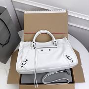 Balenciaga Cyclamen Leather B526 Size 38x25x14cm - 5