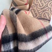Burberry Scarf 131029A Size 30x165cm - 2