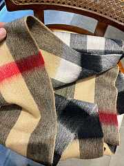 BURBERRY SCARF 231025J Size 35x200xcm - 6