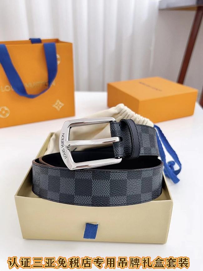 Louis Vuitton Belt LV00037 - 1