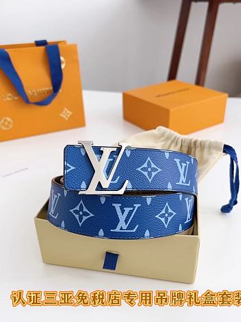 Louis Vuitton Belt LV00040