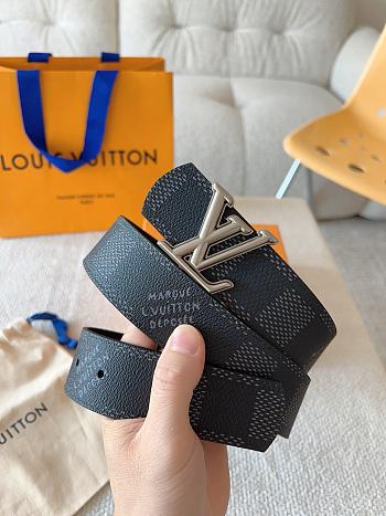 Louis Vuitton Belt LV0045