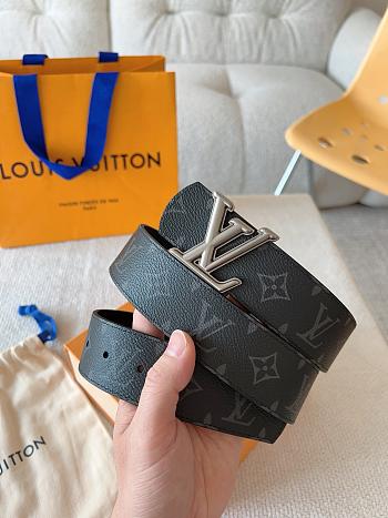 Louis Vuitton Belt LV0047