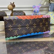 LV x YK OnTheGo Bag M880941 Size 25x19x11cm - 3