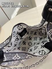 LV Circle Bag M2220 Size 23x13x6cm - 5