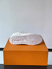 LV Trainer White Sneakers M00852 - 5