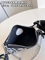 LV Easy Pouch On Strap Bag M80349 Size 19x11x3cm - 4