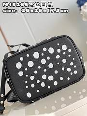 LV x YK NéoNoé Bag M45265 Size 26x26x17cm - 4