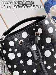 LV x YK NéoNoé Bag M45265 Size 26x26x17cm - 6