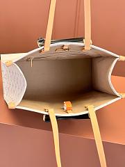 LV OnTheGo Bag M02680 Size 35x27x14cm - 6