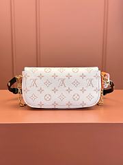 LV Wallet on Chain Ivy Bag M8870 Size 23x12x4cm - 4