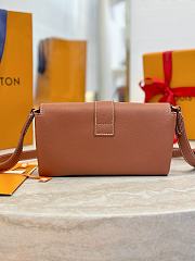 LV Low Key Messenger Bag M1212 Size 30x18x12cm - 5