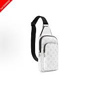 Louis Vuitton Shoulder Bag features a Monogram Eclipse 33×16×5.7cm - 3