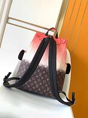 Louis Vuitton Christopher MM in Monogram Pigment canvas 41 x 48 x 13 cm - 6