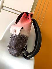 Louis Vuitton Christopher MM in Monogram Pigment canvas 41 x 48 x 13 cm - 3