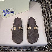 BURBERRY Men's Casual Slip-on Sandals - 2