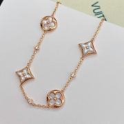 Louis Vuitton's latest Blooming four-flower bracelet - 4