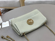 Spring 2026 Chloe Heritage Gold Coin Chain Bag Green 21*13*5cm - 6