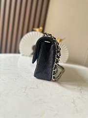 Chanel Classic Flap Bag in black denim 25 cm - 5