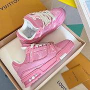 Louis Vuitton Trainer Sneakers in a pink colorway - 3