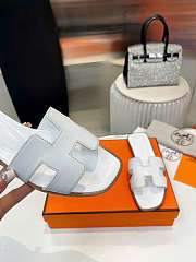 Hermes Oran Sandal Blanc Box Calfskin Leather H021056Z - 4
