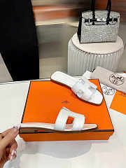 Hermes Oran Sandal Blanc Box Calfskin Leather H021056Z - 2